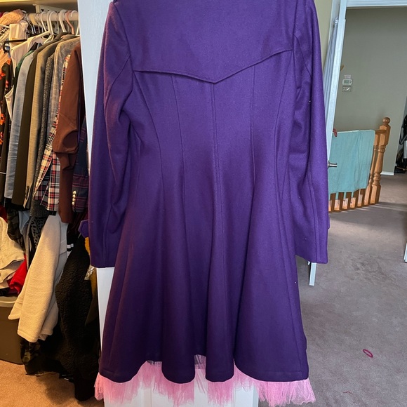 Unique wool coat from ASOS - Picture 3 of 8